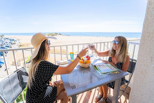 Knus appartement op 200m van strand in Saint-Pierre-la-Mer - thumbnail 1