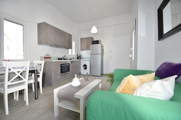 4-persoons modern appartement in het centrum van Chania aan het strand - thumbnail 2