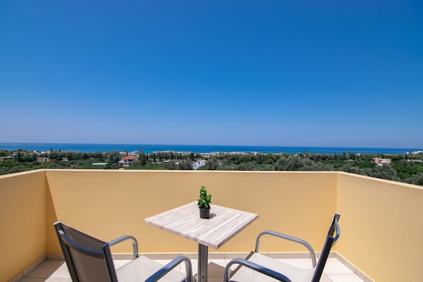 7-persoons villa met privézwembad in Adelianos Kampos - thumbnail 5