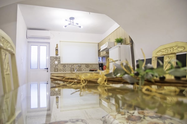 Sfeervol Appartement in Hartje Areopoli, 5 km van Strand Limeni - thumbnail 6