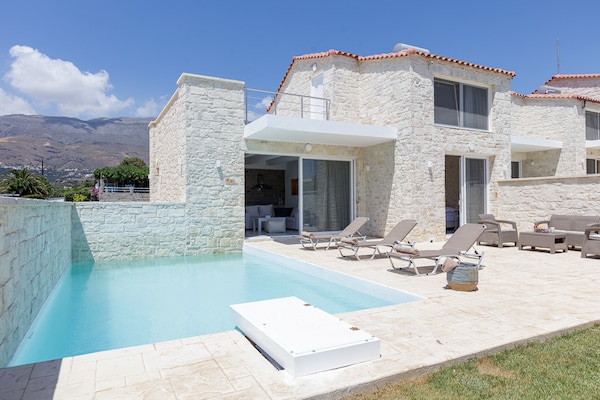 Villa met privézwembad op 250m van Damnoni Beach, Grieks Kreta - thumbnail 6
