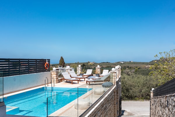 6-persoons villa met privézwembad in Rethymno · 6 pers. - thumbnail 5