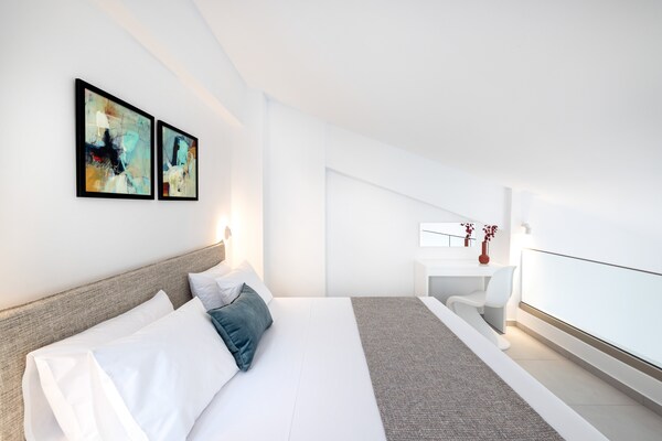 Creta Sun Appartement 204: Zeezicht & Zwembad op 300m van Strand - thumbnail 4