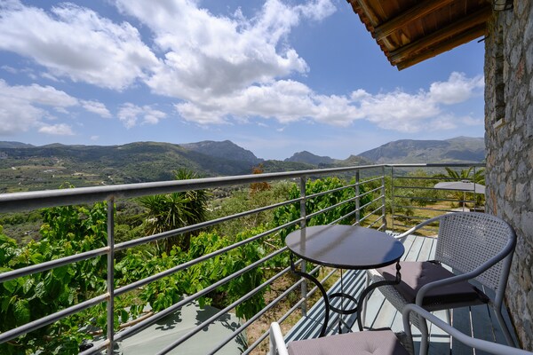 Villa Manousaki: Ruim vakantiehuis voor 10 personen bij Spili, Kreta - thumbnail 4