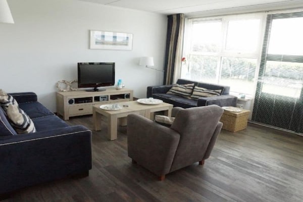 Luxe vakantiehuis op 150 meter van strand in Ballum, Ameland - thumbnail 3