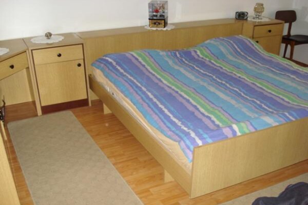 Appartement aan zee in Dugi Rat met balkon en uitzicht voor 5 personen - thumbnail 3