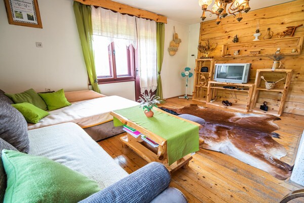 Rustieke boerderij met sauna in Recica ob Savinji voor 8 personen - thumbnail 3