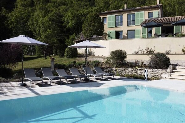 Modern Villa-Avontuur met Panoramisch Luberon Uitzicht & Privézwembad - thumbnail 5