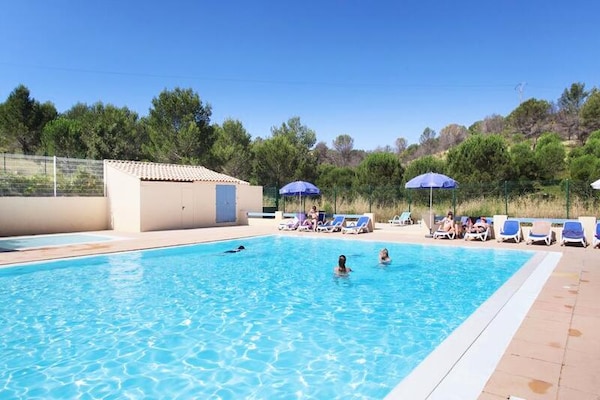 Gerenoveerd chalet in de Provence met zwembad, vlakbij Cassis en de zee - thumbnail 3