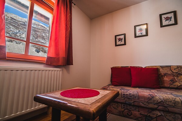 Ruim 6-persoons appartement aan de Soča rivier in Bovec - thumbnail 3