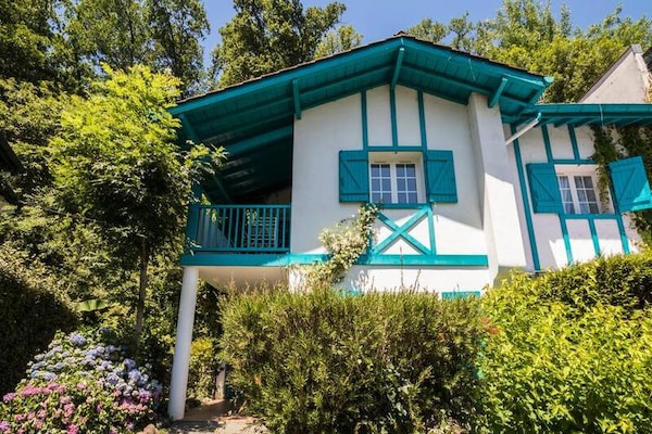 Luxe vakantieappartement in Baskenland met verwarmd zwembad en bosrijke omgeving - thumbnail 2