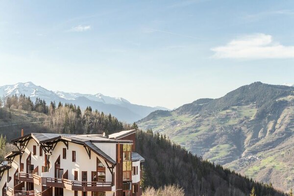 Appartement Le Christiana - 10 pers. in autovrij skistation La Tania - thumbnail 6