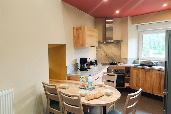 Lou Vachou: Ruim appartement aan de rivier in Rimeize, nabij Aubrac - thumbnail 3