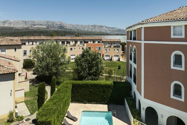 Luxe duplexvilla voor 8 aan de voet van de Sainte Victoire, 15 min van Aix - thumbnail 2
