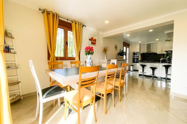 Zonovergoten vrijstaand huis met tuin in Saint Ismier voor 6 personen - thumbnail 4