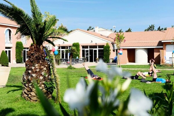 Appartement aan het Canal du Midi met zwembad en wellness, vlakbij zee - thumbnail 1