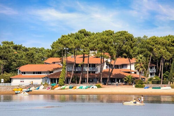 Knus appartement voor 2 aan het meer, 600m van de Atlantische Oceaan - thumbnail 2