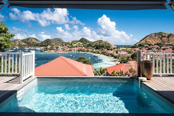 Villa Rackam: Creools design met panoramisch uitzicht op de Baie des Saintes - thumbnail 2