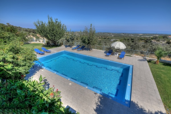 Luxe villa met privézwembad nabij Rethymnon, 4 km van strand - thumbnail 2