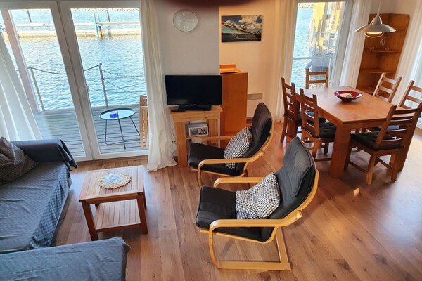 Woonboot aan de lagune bij Barth met dakterras, vlakbij het centrum - thumbnail 4