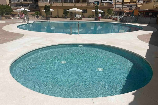 Knus appartement aan de golfbaan, 800 meter van strand Torremolinos - thumbnail 2