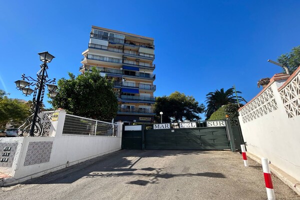 Knus appartement aan zee met zwembad in Benalmádena - thumbnail 6