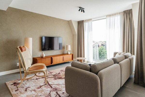 Walden 7: Ruim luxe vakantiehuis in Den Haag met balkon en fitness - thumbnail 6