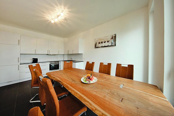 Op 300 m van het meer: luxe appartement voor 7 personen in Strausberg - thumbnail 3