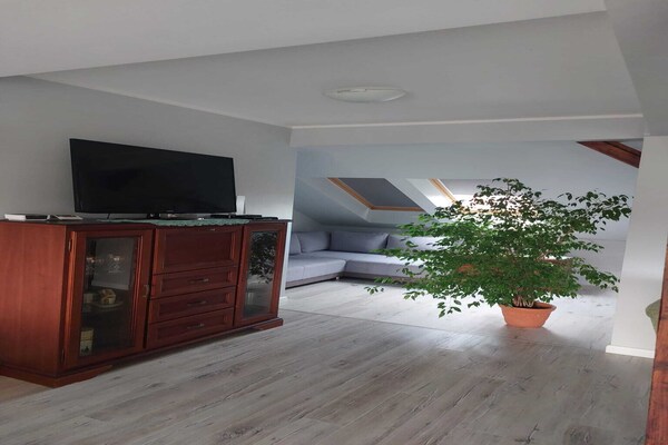 Sfeervol appartement voor 7 in Sopot met balkon, vlakbij centrum en strand - thumbnail 3