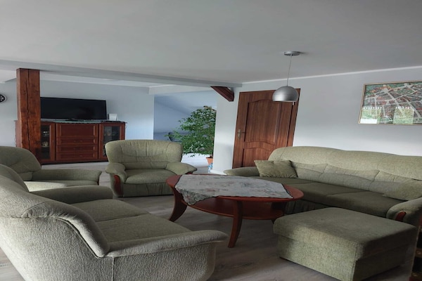 Stijlvol 6-persoonsappartement met balkon in het hart van Sopot - thumbnail 2