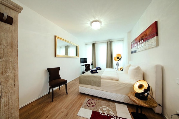 Luxe appartement voor 2 aan de golfbaan bij Straussee, wellness & ontbijt inbegrepen - thumbnail 4