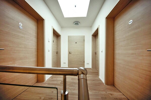 Luxe appartement voor 2 aan de golfbaan bij Straussee, wellness & ontbijt inbegrepen - thumbnail 5