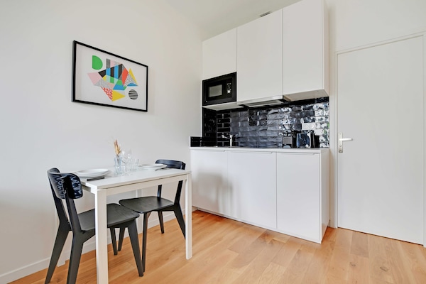 Compacte designstudio in Nanterre, 1 minuut van RER A - thumbnail 2