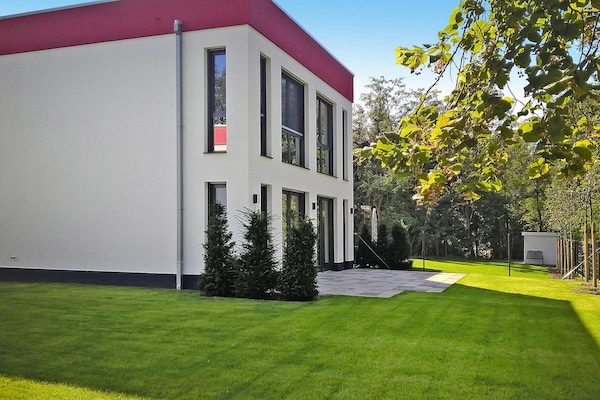 3-persoons luxe appartement in Strausberg op 300m van het meer - thumbnail 6