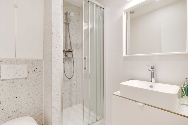 Modern studio-appartement voor 2 personen in Nanterre - thumbnail 4