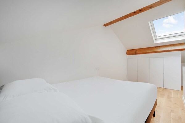 Modern duplex appartement in Nanterre voor 2 personen - thumbnail 3