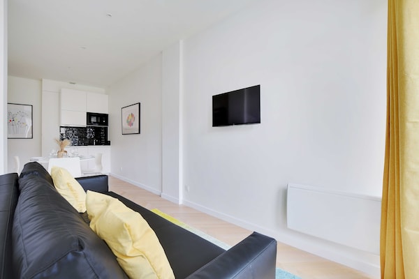 Modern appartement aan RER A in Nanterre, ideaal voor stedentrip Parijs - thumbnail 6