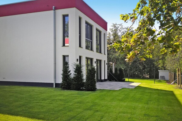 Op 300 m van het meer: Ruim luxe appartement in Strausberg - thumbnail 6