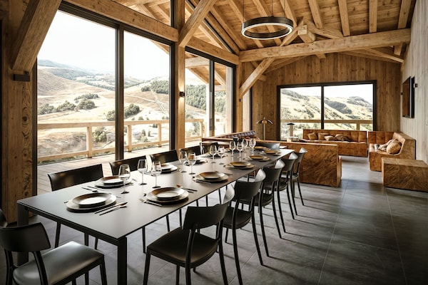 Ruim vrijstaand chalet voor 14 personen vlakbij de piste in Les Deux Alpes - thumbnail 3