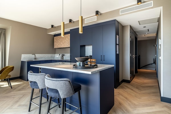 Stijlvol appartement met privé dakterras en uitzicht over Delft - thumbnail 4