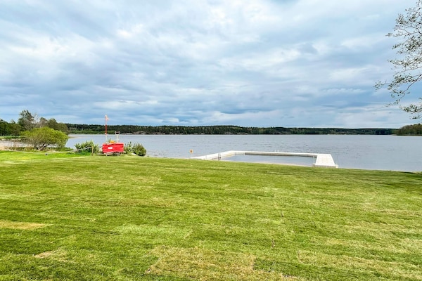 Vakantiehuis nabij centrum Åmmeberg aan het meer Åmmelången - thumbnail 4