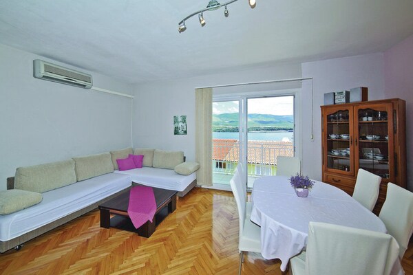 Rustiek appartement voor 6 aan zee in Mastrinka, op 200m van het strand - thumbnail 2