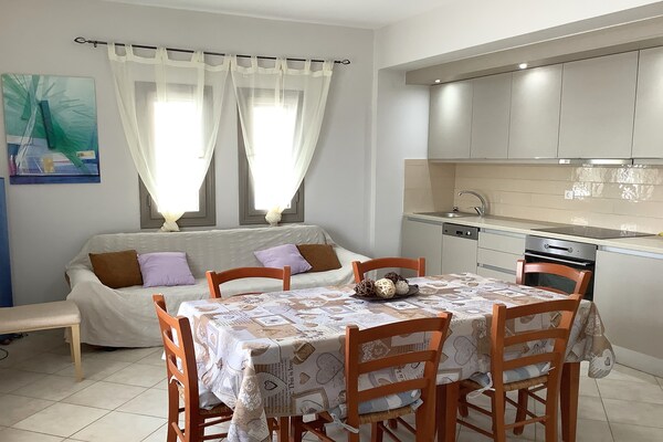 Villa Aloe: 150m van strand met privézwembad in Adelianos Kampos - thumbnail 3