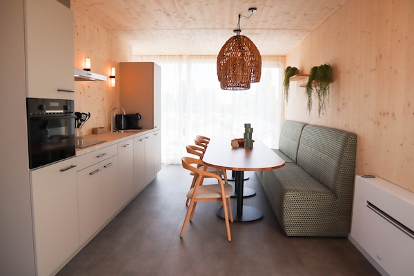 Modern vakantiehuis aan de kust in 's-Gravenzande voor 8 personen - thumbnail 3