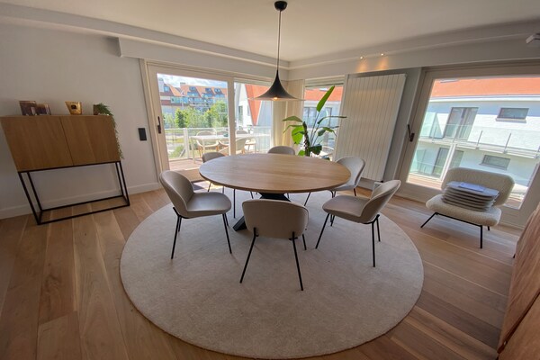 Duplex appartement met sauna en garage bij het strand van Knokke-Heist - thumbnail 3