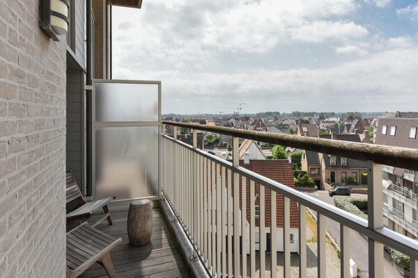 Duplex met zeezicht en garage in Knokke-Heist voor 6 personen - thumbnail 6