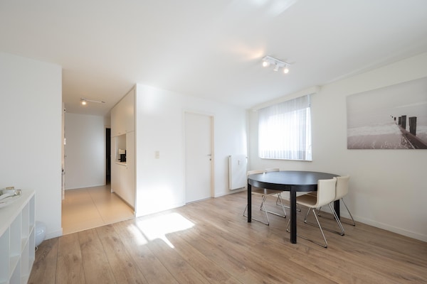 4-persoons appartement met balkon in Knokke-Heist - thumbnail 2