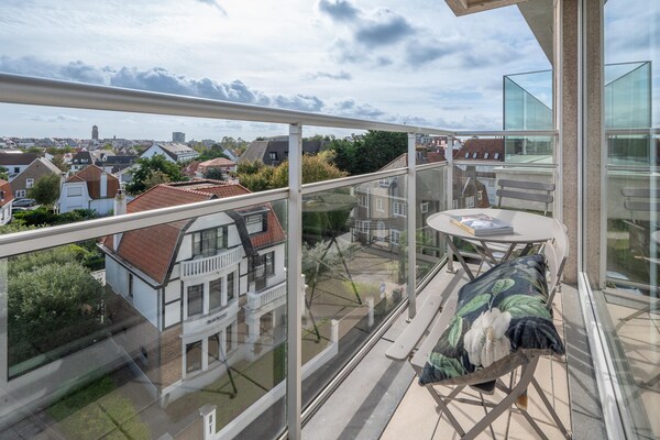 Licht appartement op de 4e verdieping bij het Casino van Knokke - thumbnail 6
