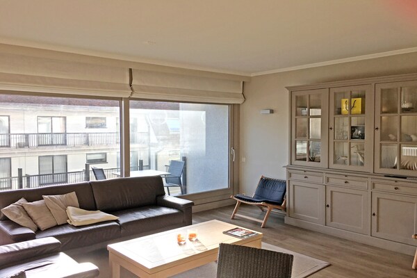5-persoons appartement met zonneterras in hartje Knokke-Heist - thumbnail 1