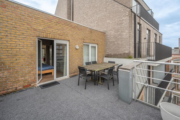 Stijlvol appartement met 2 terrassen tussen Casino en Rubensplein in Knokke - thumbnail 6